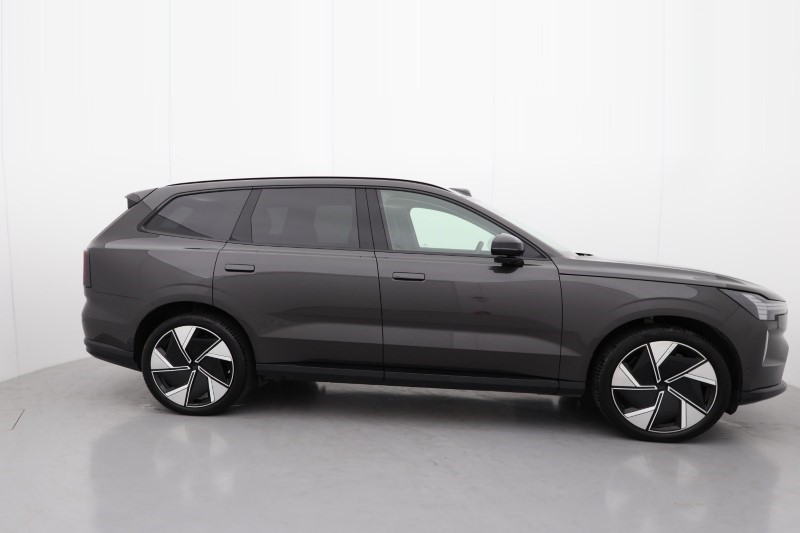 2024 (74) VOLVO EX90 380kW Twin Motor Performance Ultra 111kWh 5dr Auto *VAT QUALIFYING* 4547301