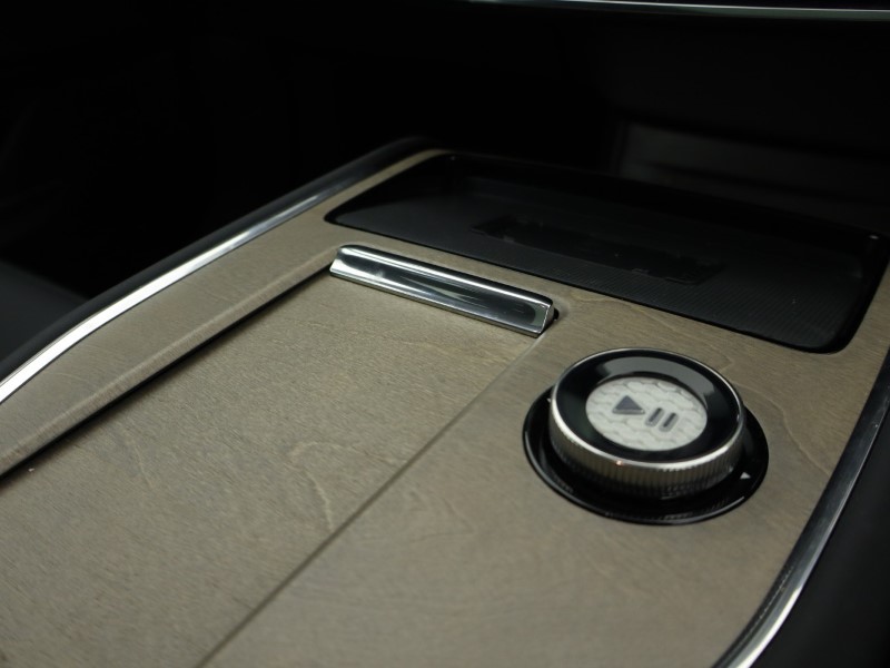 2024 (74) VOLVO EX90 380kW Twin Motor Performance Ultra 111kWh 5dr Auto *VAT QUALIFYING* 4241792