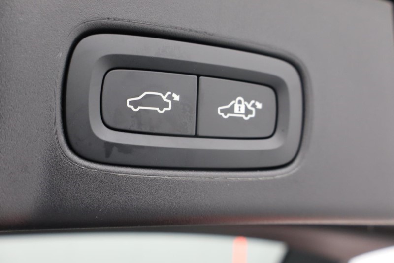 2024 (74) VOLVO V90 2.0 T8 [455] PHEV Ultra Dark 5dr AWD Auto *VAT QUALIFYING* 3874983