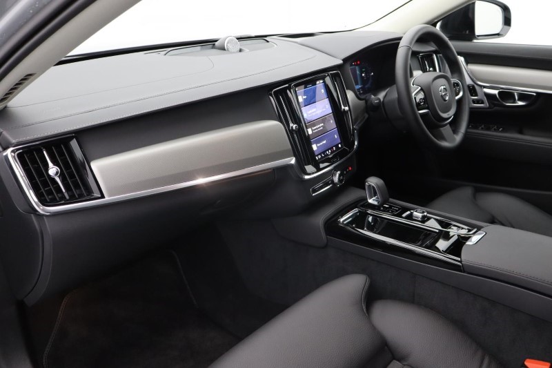 2024 (74) VOLVO V90 2.0 T8 [455] PHEV Ultra Dark 5dr AWD Auto *VAT QUALIFYING* 3874979