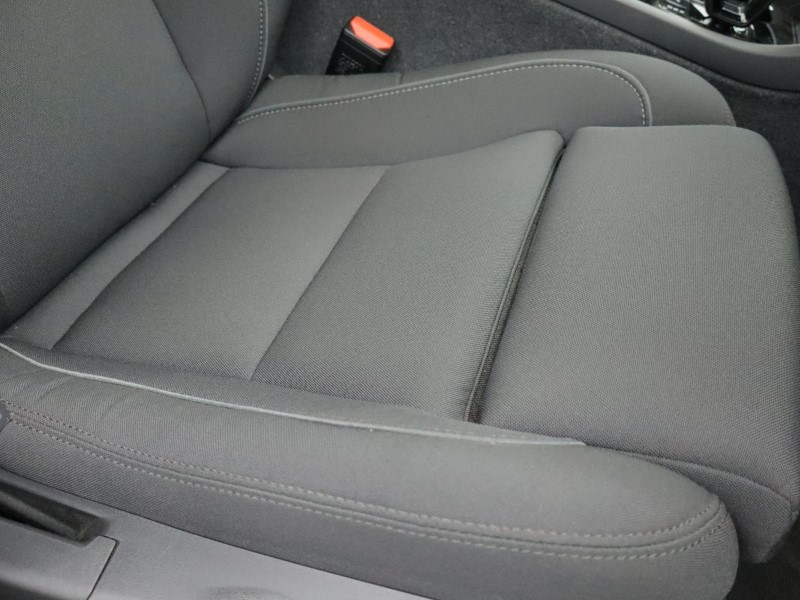 2023 (73) VOLVO C40 175kW Recharge Plus 69kWh 5dr Auto *VAT QUALIFYING* 4147368