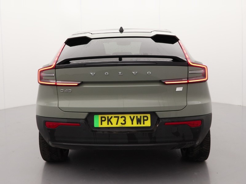 2023 (73) VOLVO C40 175kW Recharge Plus 69kWh 5dr Auto *VAT QUALIFYING* 4147340