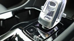 2025 (74) VOLVO XC40 2.0 B3P Ultra Dark 5dr Auto 4425346