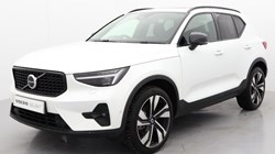 2025 (74) VOLVO XC40 2.0 B3P Ultra Dark 5dr Auto 4425303