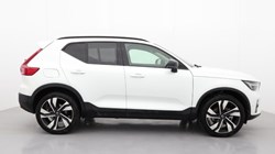 2025 (74) VOLVO XC40 2.0 B3P Ultra Dark 5dr Auto 4425308