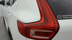 2025 (74) VOLVO XC40 2.0 B3P Ultra Dark 5dr Auto 4425356