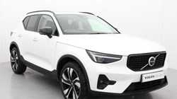 2025 (74) VOLVO XC40 2.0 B3P Ultra Dark 5dr Auto 4425305