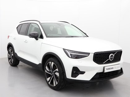 2025 (74) VOLVO XC40 2.0 B3P Ultra Dark 5dr Auto