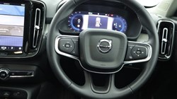 2025 (74) VOLVO XC40 2.0 B3P Ultra Dark 5dr Auto 4425334