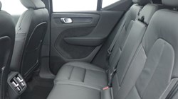 2025 (74) VOLVO XC40 2.0 B3P Ultra Dark 5dr Auto 4749640