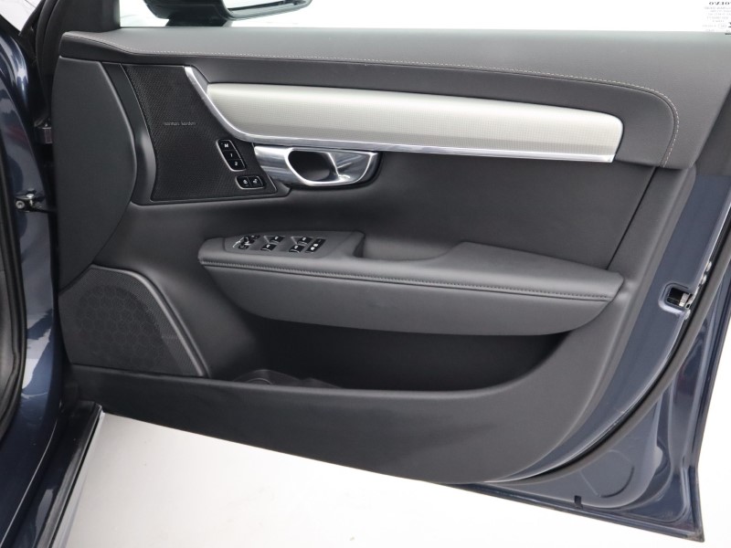 2025 (25) VOLVO V90 2.0 T6 [350] PHEV Plus Dark 5dr AWD Auto*VAT QUALIFYING* 4455897