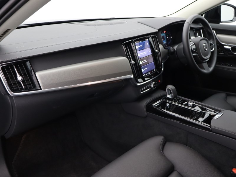 2025 (25) VOLVO V90 2.0 T6 [350] PHEV Plus Dark 5dr AWD Auto*VAT QUALIFYING* 4455909