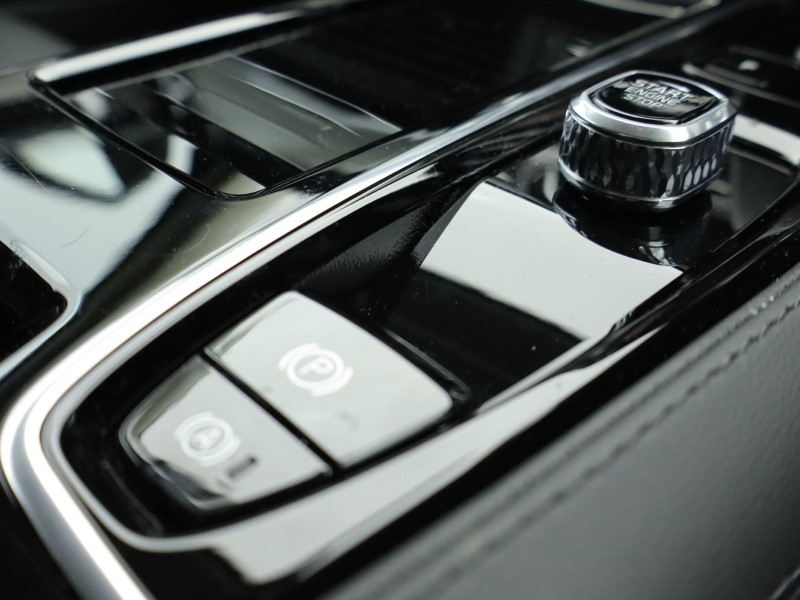 2025 (25) VOLVO V90 2.0 T6 [350] PHEV Plus Dark 5dr AWD Auto*VAT QUALIFYING* 4455926