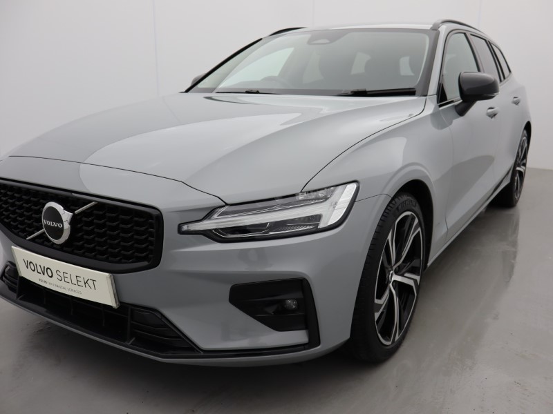 2025 (25) VOLVO V60 2.0 B4P Plus Dark 5dr Auto [7 speed] *VAT QUALIFYING* 4530838