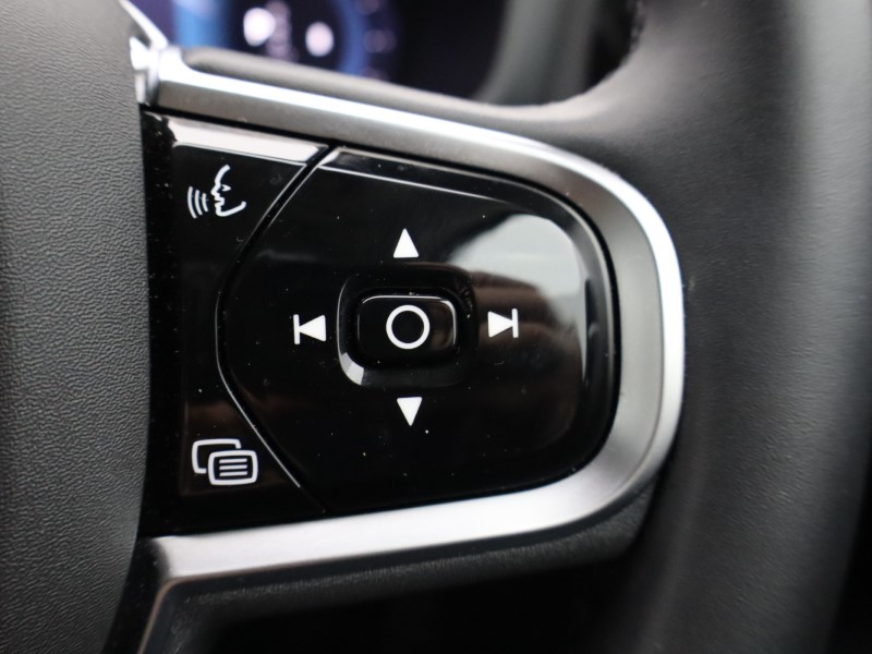 2025 (25) VOLVO V60 2.0 B4P Plus Dark 5dr Auto [7 speed] *VAT QUALIFYING* 4530823