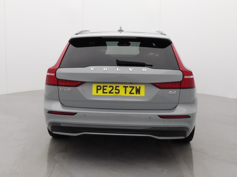 2025 (25) VOLVO V60 2.0 B4P Plus Dark 5dr Auto [7 speed] *VAT QUALIFYING* 4530795