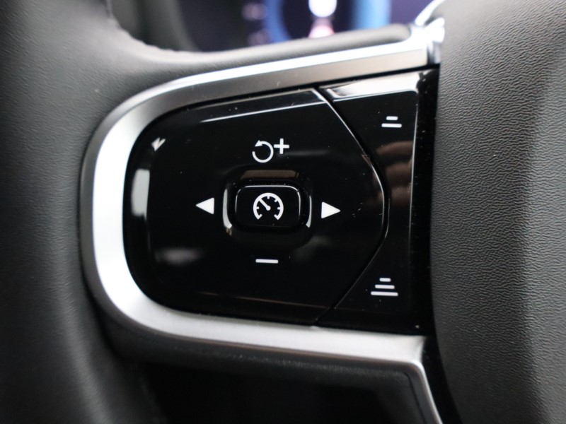 2025 (25) VOLVO V60 2.0 B4P Plus Dark 5dr Auto [7 speed] *VAT QUALIFYING* 4530822