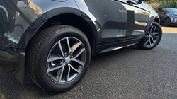 2025 (74) LAND ROVER RANGE ROVER EVOQUE 2.0 D200 Dynamic SE 5dr Auto 4831674