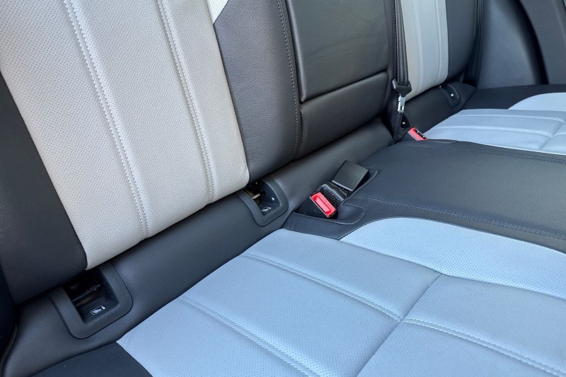 2025 (74) LAND ROVER RANGE ROVER EVOQUE 2.0 D200 Dynamic SE 5dr Auto 4831663