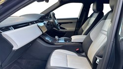 2025 (74) LAND ROVER RANGE ROVER EVOQUE 2.0 D200 Dynamic SE 5dr Auto 4831630