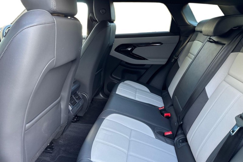 2025 (74) LAND ROVER RANGE ROVER EVOQUE 2.0 D200 Dynamic SE 5dr Auto 4831631