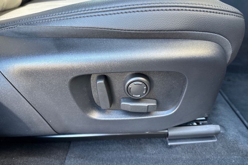 2025 (74) LAND ROVER RANGE ROVER EVOQUE 2.0 D200 Dynamic SE 5dr Auto 4831650