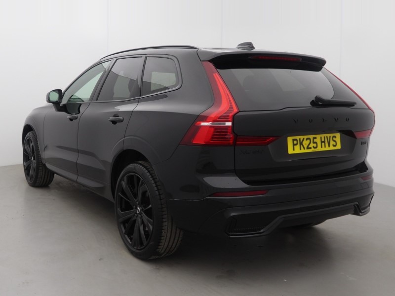 2025 (25) VOLVO XC60 2.0 B5P Plus Black Edition 5dr AWD Geartronic *VAT QUALIFYING* 5428110