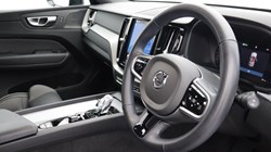 2025 (25) VOLVO XC60 2.0 B5P Plus Black Edition 5dr AWD Geartronic *VAT QUALIFYING* 5428139