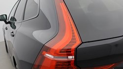 2025 (25) VOLVO XC60 2.0 B5P Plus Black Edition 5dr AWD Geartronic *VAT QUALIFYING* 5428119