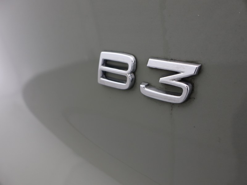 2024 (24) VOLVO XC40 2.0 B3P Plus Dark 5dr Auto *VAT QUALIYING* 4414424
