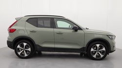 2024 (24) VOLVO XC40 2.0 B3P Plus Dark 5dr Auto *VAT QUALIYING* 4414379