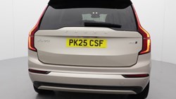 2025 (25) VOLVO XC90 2.0 B5P Plus Dark 5dr AWD Geartronic *VAT QUALIFYING* 4319891