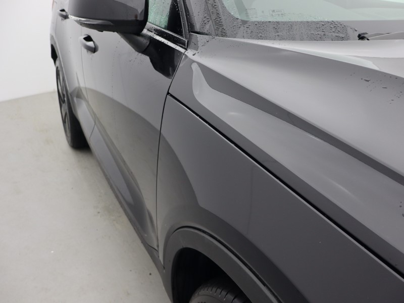 2025 (25) VOLVO XC40 2.0 B4P Ultra Black Edition 5dr Auto 4649372