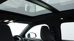 2025 (25) VOLVO XC40 2.0 B4P Ultra Black Edition 5dr Auto 4649354