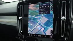 2025 (25) VOLVO XC40 2.0 B4P Ultra Black Edition 5dr Auto 4649359