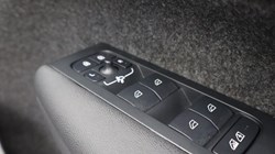 2025 (25) VOLVO XC40 2.0 B4P Ultra Black Edition 5dr Auto 4649335