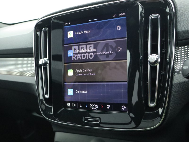 2025 (25) VOLVO XC40 2.0 B4P Ultra Black Edition 5dr Auto 4649358