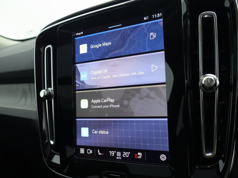 2025 (25) VOLVO XC40 2.0 B3P Ultra Bright 5dr Auto 4748726