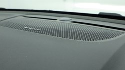 2025 (25) VOLVO XC40 2.0 B3P Ultra Bright 5dr Auto 4748728