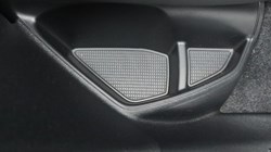 2025 (25) VOLVO XC40 2.0 B3P Ultra Bright 5dr Auto 4748706