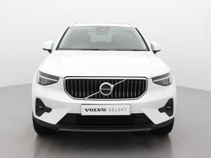 2025 (25) VOLVO XC40 2.0 B3P Ultra Bright 5dr Auto 4748679