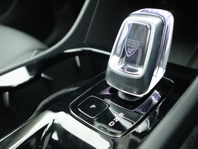 2025 (25) VOLVO XC40 2.0 B3P Ultra Bright 5dr Auto 4748723