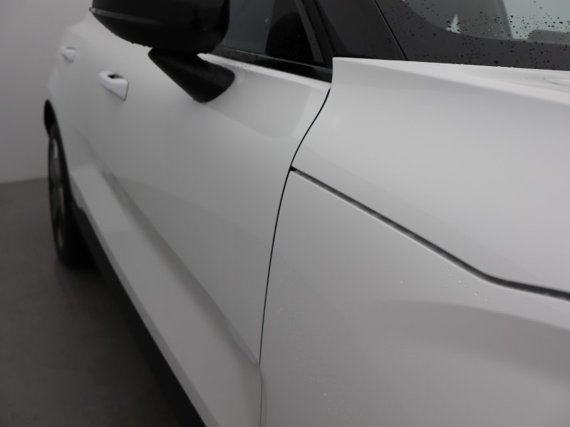 2025 (25) VOLVO EX30 200kW SM Extended Range Plus 69kWh 5dr Auto *VAT QUALIFYING* 4559161