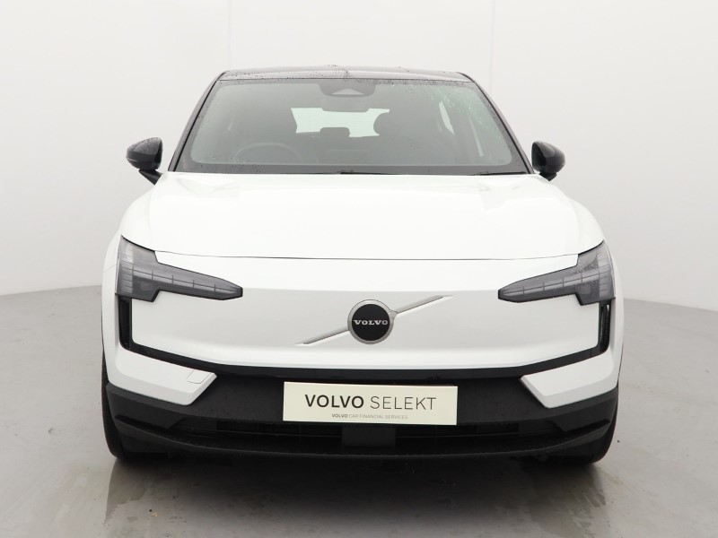2025 (25) VOLVO EX30 200kW SM Extended Range Plus 69kWh 5dr Auto *VAT QUALIFYING* 4559119