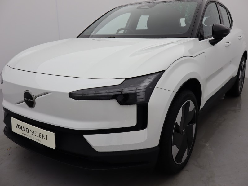 2025 (25) VOLVO EX30 200kW SM Extended Range Plus 69kWh 5dr Auto *VAT QUALIFYING* 4559159