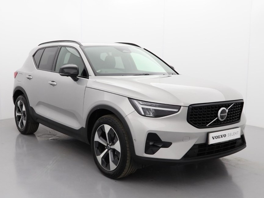 2024 (24) VOLVO XC40 2.0 B4P Plus Dark 5dr Auto