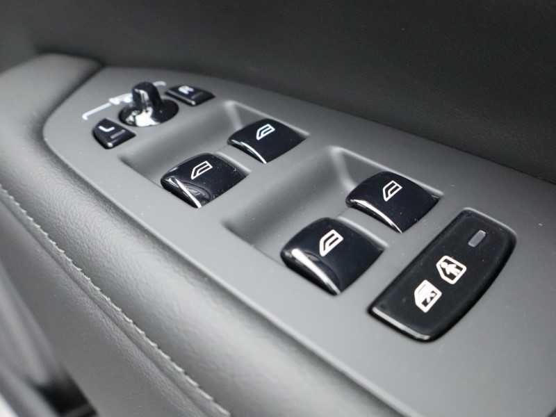 2025 (25) VOLVO V90 2.0 T6 [350] PHEV Plus Dark 5dr AWD Auto*VAT QUALIFYING* 4478268