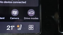 2025 (25) VOLVO XC40 2.0 B3P Plus Black Edition 5dr Auto *VAT QUALIFYING* 4980955