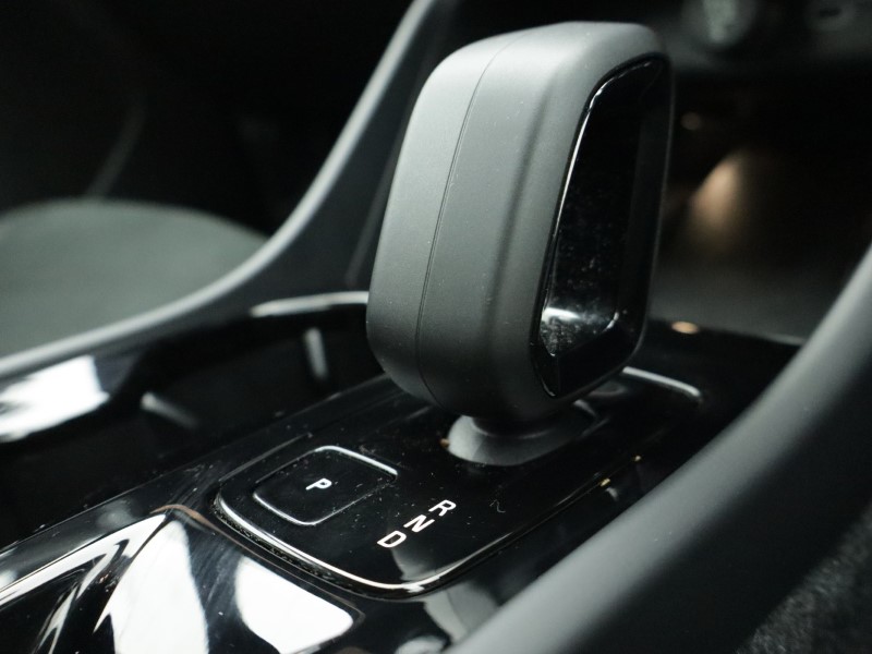 2025 (25) VOLVO XC40 2.0 B3P Plus Black Edition 5dr Auto *VAT QUALIFYING* 4980957