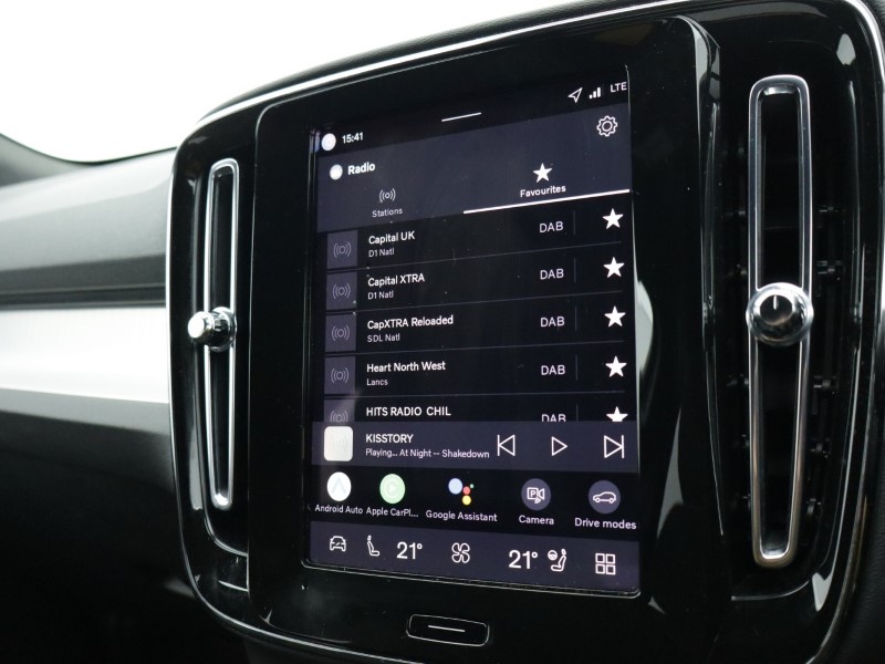 2025 (25) VOLVO XC40 2.0 B3P Plus Black Edition 5dr Auto *VAT QUALIFYING* 4980950